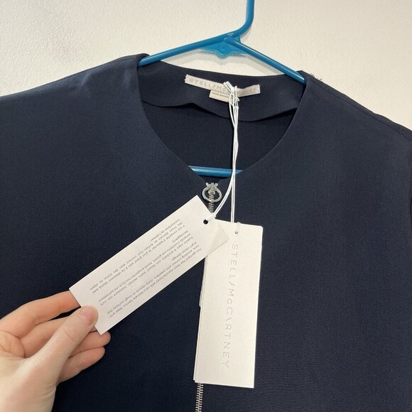 Stella McCartney NWT‎ Navy Blue Arlesa Quarter Zip Blouse Size 42 - Picture 4 of 10